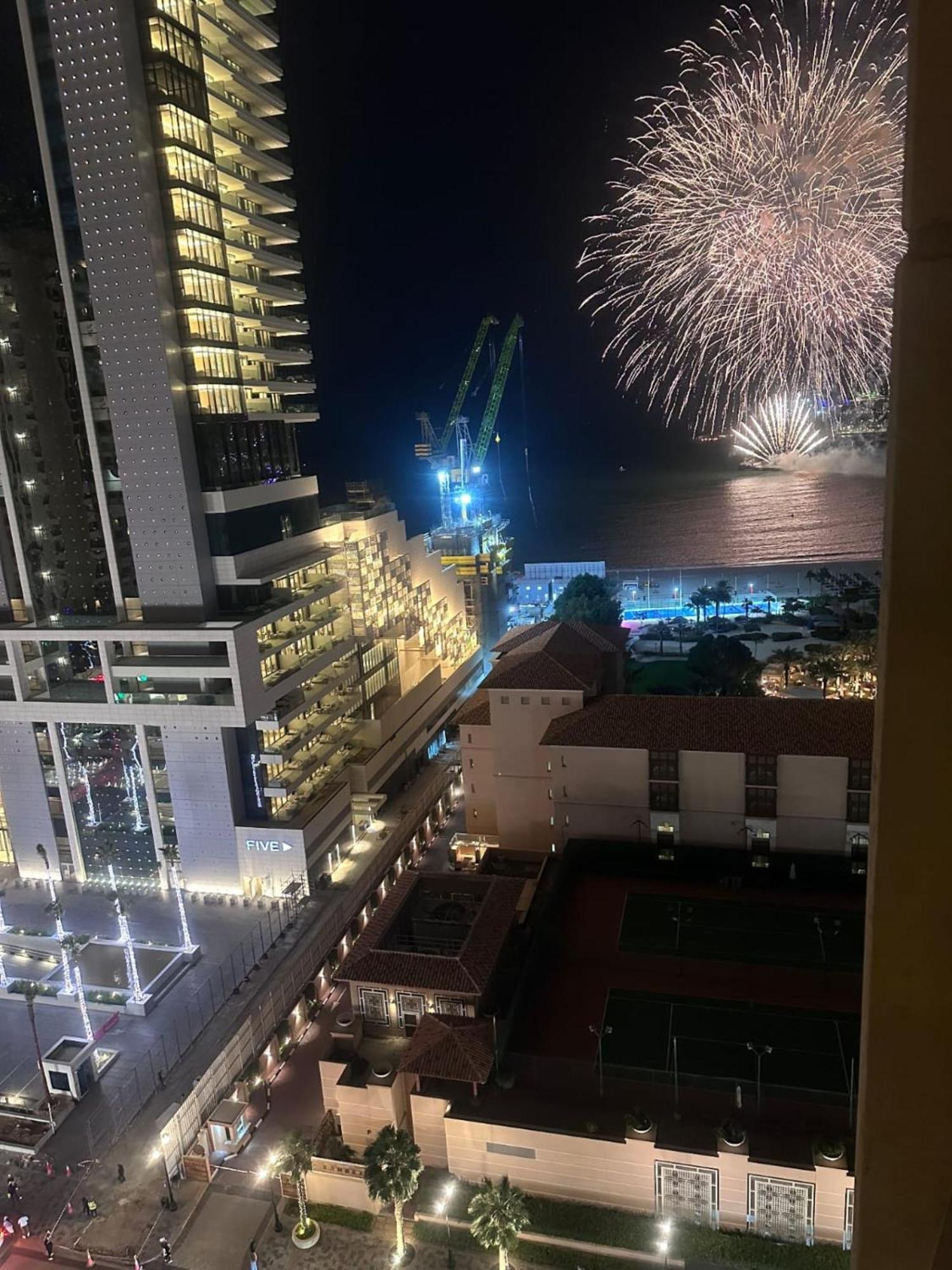 Arabian Nights Beach Hostel Dubai Exterior foto